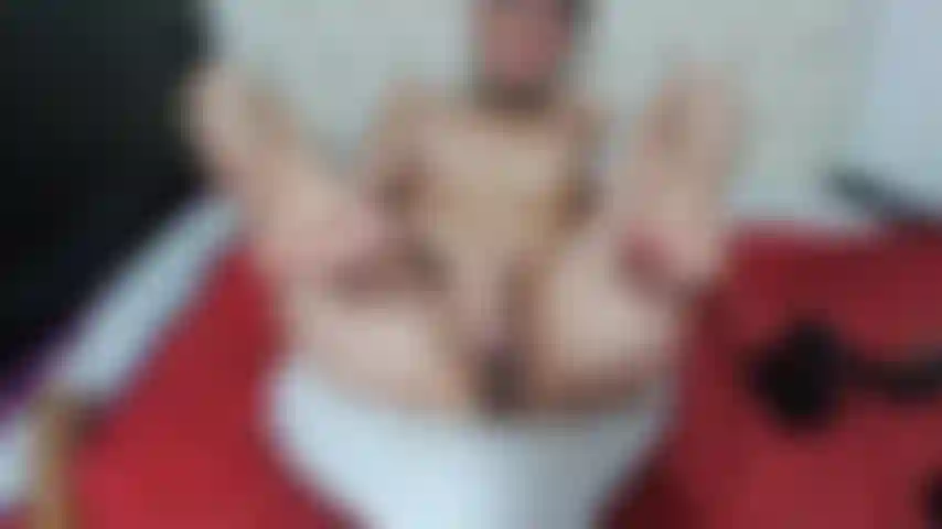 Pieds, chatte et gode.