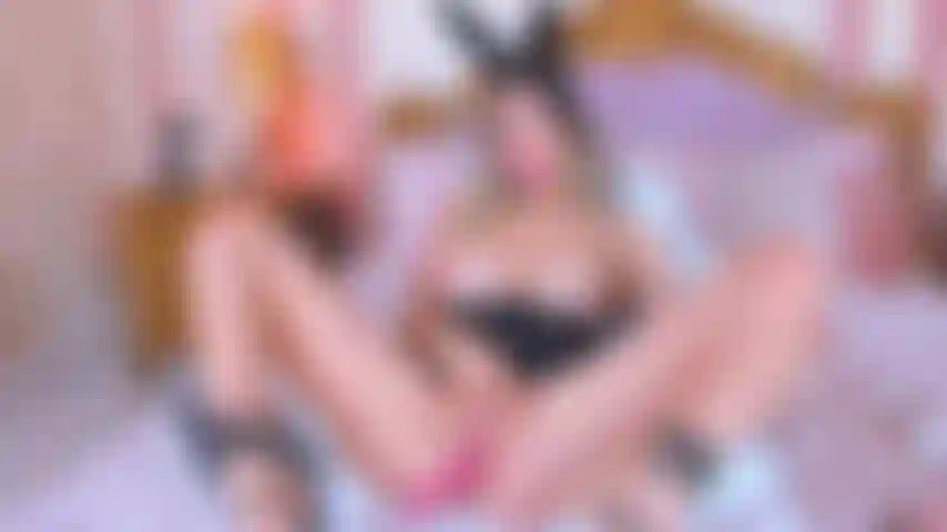 Lapin coquine & joueuse.