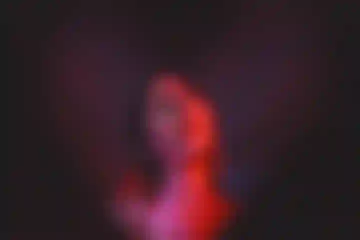 Asmr anglais ferme les yeux et profite.