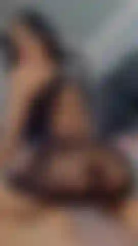 Profitez de mes talents d'équitation ! ( Je chevauche un gode).