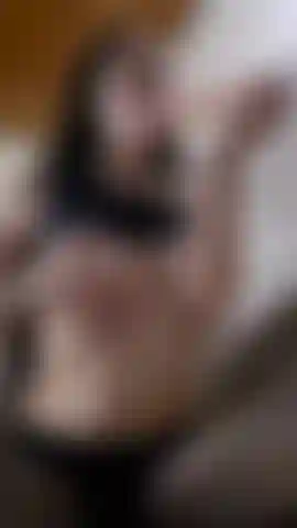 While you come to keep me company, I entertain myself with my favorite toys...😈