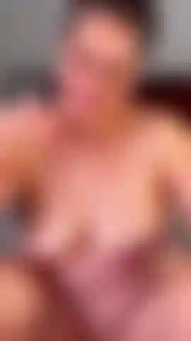 Montée lente · l'échauffement — devenir mouillée et gonflée rien qu'à l'anticipation. Deux minutes sans se presser, juste nous deux. #Chatte #sensuel #mature.