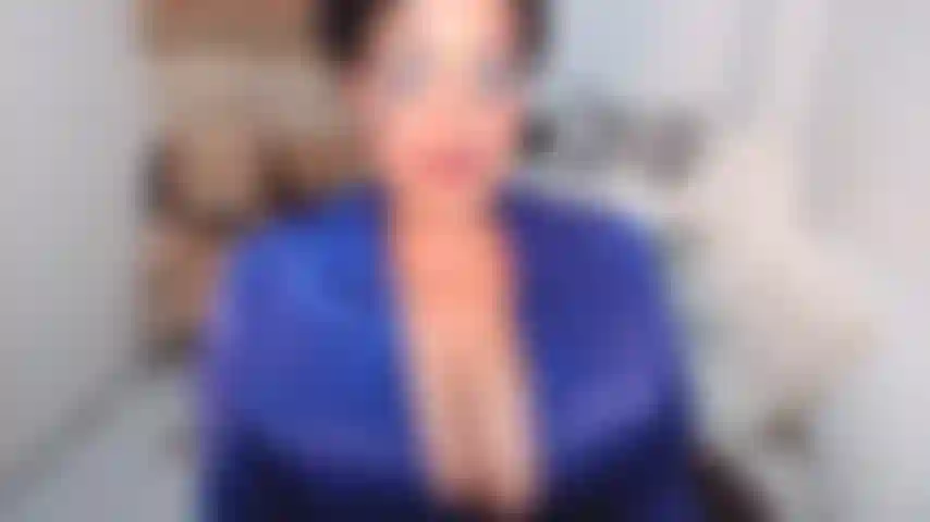 Une pipe topless bâclée. Mais bébé bâclé :))))))).