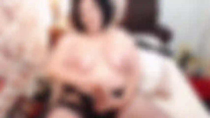 Être la salope de maman est amusant - demandez à james :) de caresser ensemble, de caresser votre bite dans le même rythme que maman et de jouir quand maman vous commande hehehe.