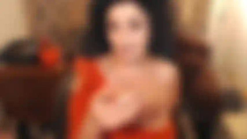 Pour brandon@ tu l'as demandé et tu l'as fait, bébé ! Quand tu es excitée et que je ne suis pas là .... Tu as des souvenirs sexy ici à regarder et à apprécier :))) bisous envoyés :).