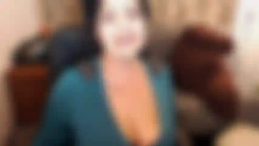 Ma recette de cappuccino préférée ! Je mets les nichons et le café, tu amènes la bite et le lait :)))) on les mélange, on les branle, on les suce, on les lèche, on crache, on bave et voilà ! Le cappuccino du vendredi est prêt à être avalé :p.