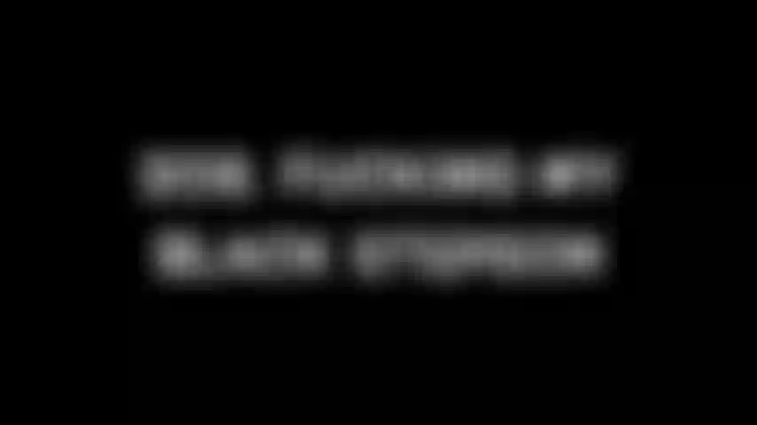 208. Je baise mon beau-fils noir.