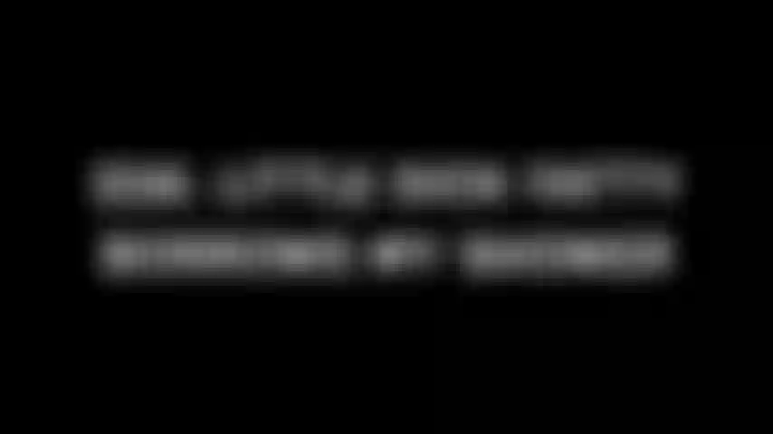 236. Petite bite grasse emprunte la douche.