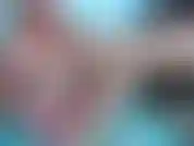 48. Huile pour le corps et les pieds, footjob sur un gode.