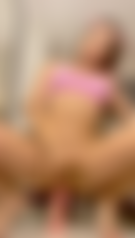 Je chevauche ta bite.