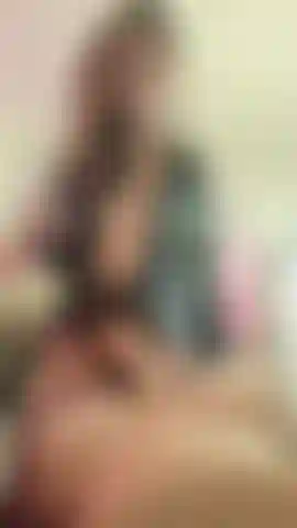 A game of SPH and punishment with the cage