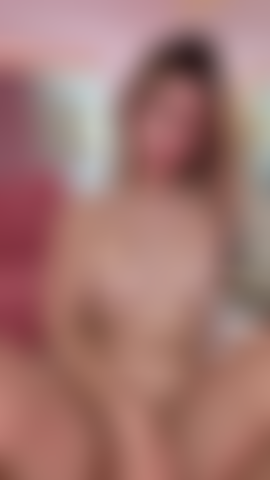 J'irrite ma chatte avec ta grosse bite.