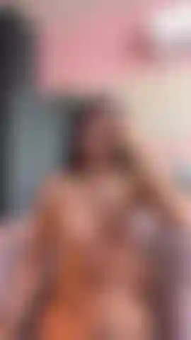 Comme c'est excitant de me baiser pour toi, que tu aimes me regarder jouer avec mon gode dans ma chatte.