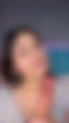 Dans ma bouche je veux ta bite et la manger avec plaisir.