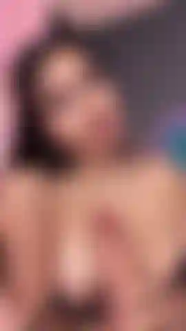 Comme c'est excitant de sentir ta bite dans tout mon corps.