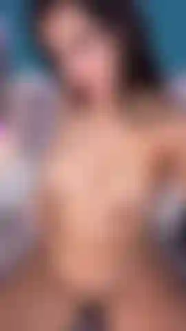 Nue juste pour toi, baise-moi maintenant.