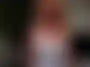 Chaude, taquine, beau cul, levrette, flash.