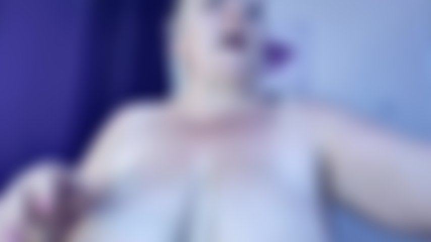 Sph sur votre bite inutile moyenne, laissez-moi vous montrer comment cette milf aime les grosses bites de baise, pas une comme la vôtre, des conversations sales et chaudes et une petite humiliation de pénis dans cette vidéo.