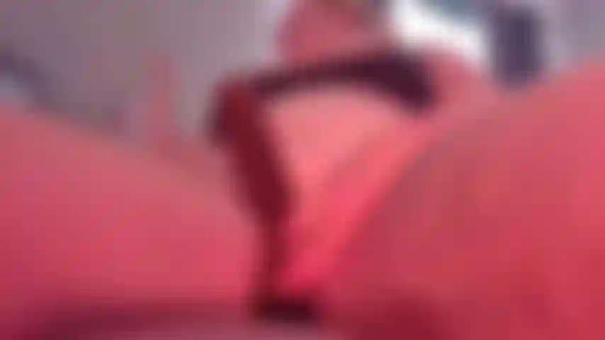 Je te dégrade avec ma bbc et je te fais le prendre comme une bonne petite salope aimant la bbc, des propos sales et dégradants pendant que je te fais ma petite salope de venir m'adorer et ma bbc, petite salope.