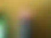 J'essaie de me serrer dans un petit jean très serré.