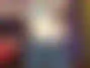 Cul dans un pantalon moulant : frotte ta bite en regardant mon cul dans ce pantalon n'arrête pas tu sais que tu aimes ça et juste quand tu pensais que ça ne pouvait pas aller mieux tu me vois twerk pour toi ! Maintenant asseyez-vous et détendez-vous !