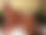 Rebondissant et secouant mon corps plein d'huile quoi de plus sexy que xxx.