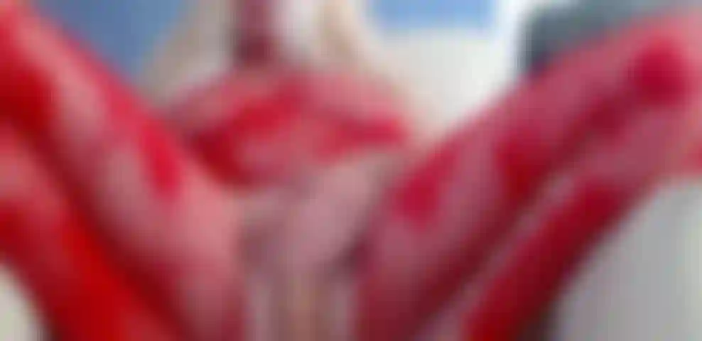 Ce nouveau jouet de baise m'a fait jouir et gicler si fort !