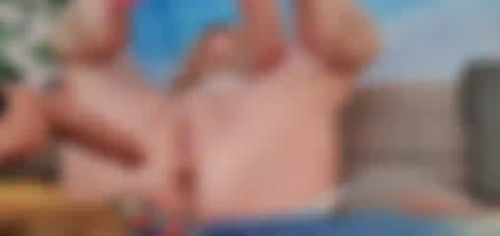 J'étire ce cul mature et serré avec la machine à baiser : j'ai foutu le bordel !