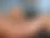 Je m'espionne lors d'un show privé, je baise ma chatte et je joue anal.