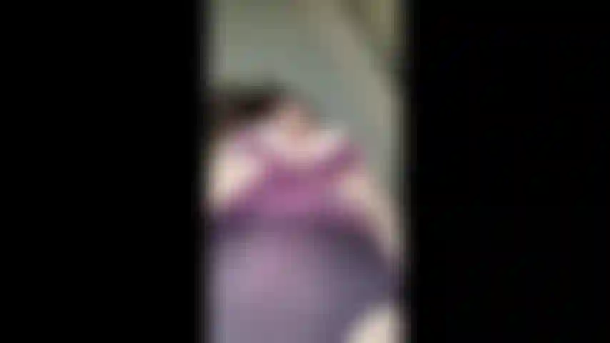 Mes gros seins et chatte dans ta face.