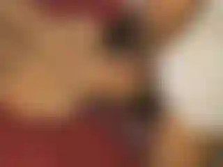 Cum shot sur mon visage d'un petit coq.