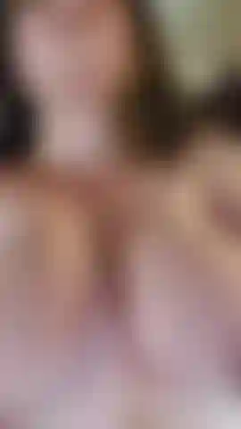 Mes seins sous tous les angles.