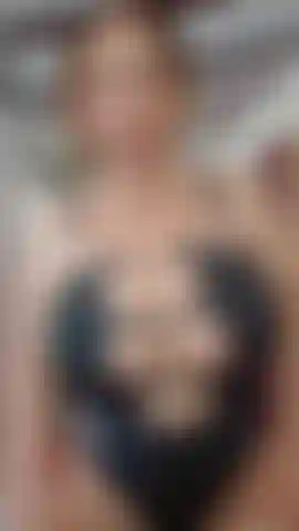 Fétichiste des pieds.