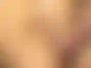 Je mets des choses dans ma chatte !!!