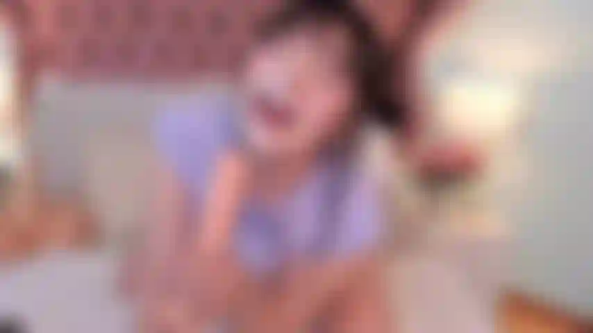 Jouis sur mon joli visage.