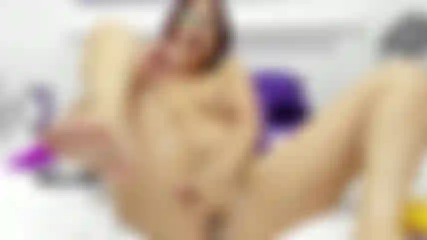 Squirt la chatte crémeuse.