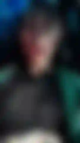 come here i  have a secret here for you