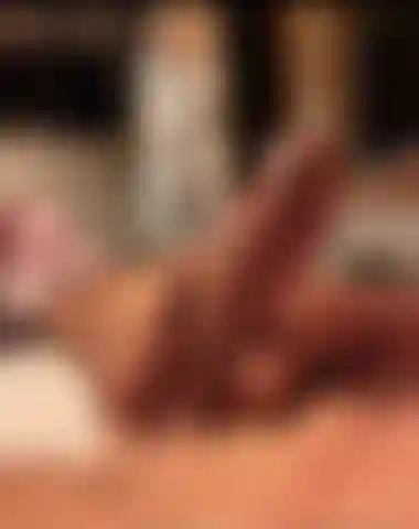 Aperçu d'une vidéo de branlette en pov avec éjaculation.