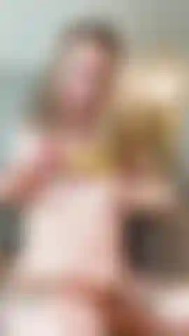 Je chevauche mon gode avec ma vibe !