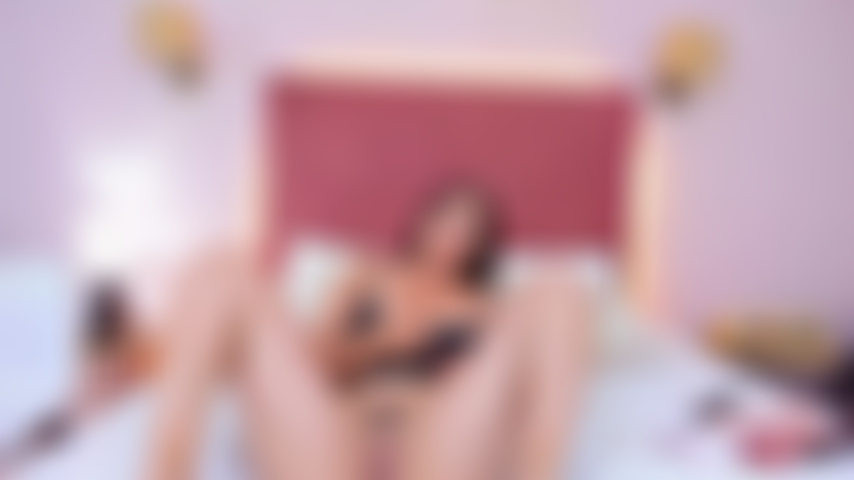 Mon vagin aime sentir ta bite à l'intérieur.