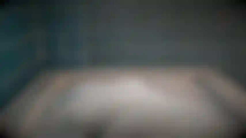 Foot worship - Bathtime! Peekaboo! Soaked in bubbles..