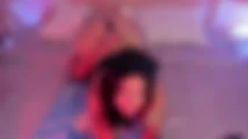 Pov : je suce tellement fort !