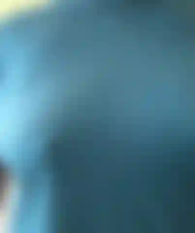 T-SHIRT TITTY TEASE & SLO-MO TITTY-DROP-FLASH. 
A little treat for Tessa’s pleasers.💋