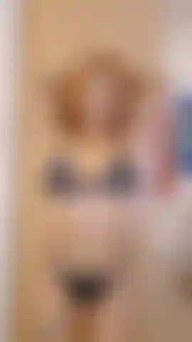 Spicy strip tease for you