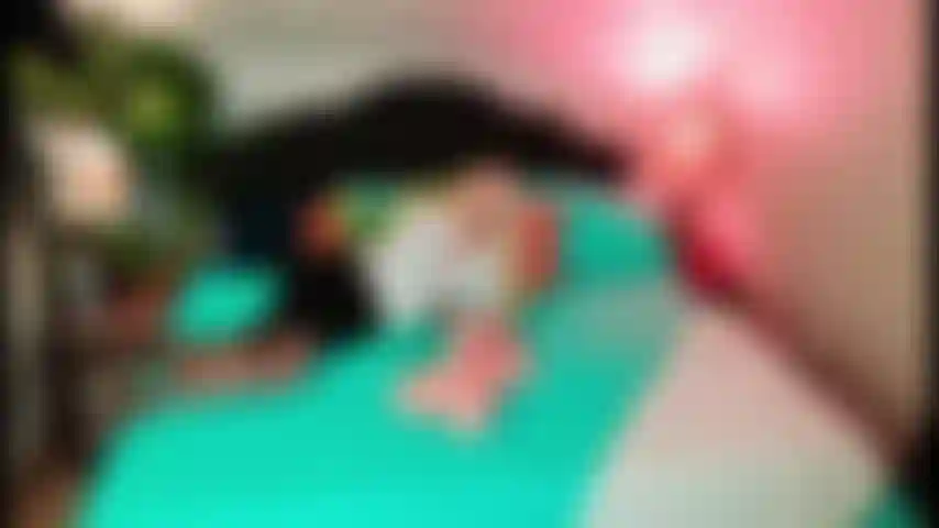 C'est la première fois que j'utilise ma bite de torse.