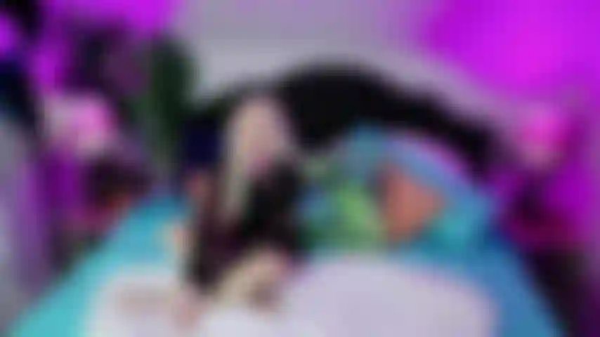 Stepbro nettoie ma chatte creampied avant que mon petit ami rentre à la maison !