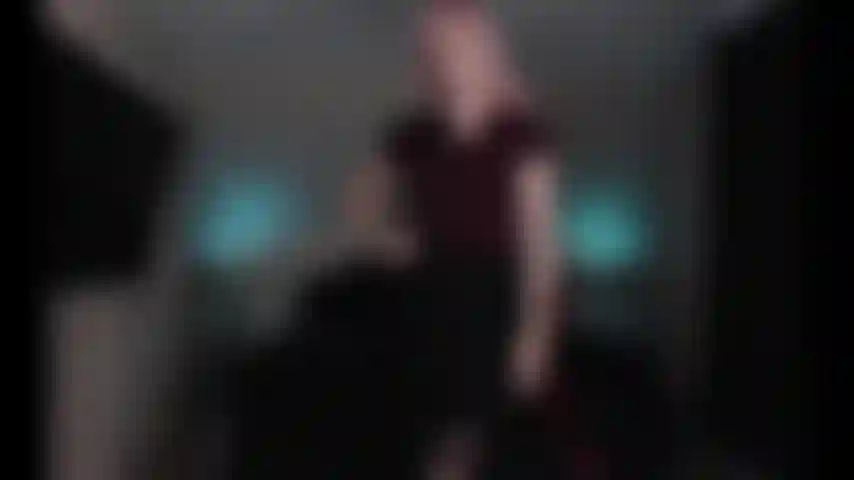 Un collègue de travail encourageant.