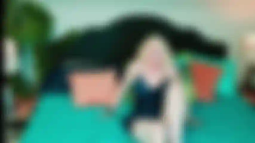 Ma belle-mère attrape son beau-fils et le laisse la baiser.