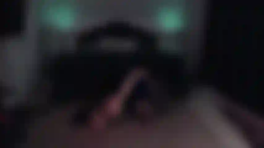 Dominatrix prend les choses en main.