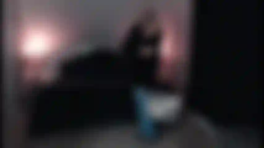 Pardonne-moi pour des chaussures chères.